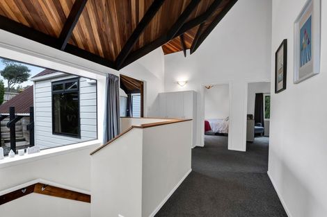 Photo of property in 10 Hood Place, Spotswood, New Plymouth, 4310