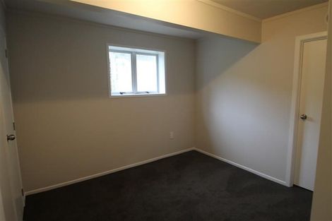Photo of property in 70 Eskdale Road, Birkdale, Auckland, 0626