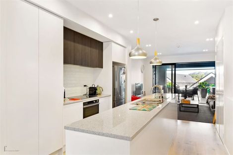 Photo of property in 86 Rangihina Road, Hobsonville, Auckland, 0616