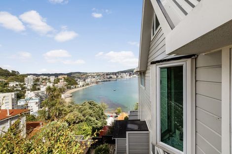 Photo of property in 302u1 Oriental Parade, Oriental Bay, Wellington, 6011