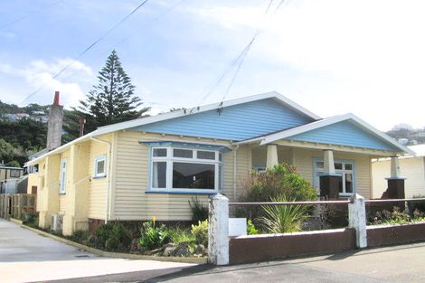 Photo of property in 64a Freyberg Street, Lyall Bay, Wellington, 6022