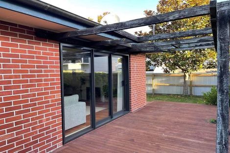 Photo of property in 3/84 Holly Road, St Albans, Christchurch, 8014