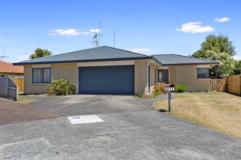 Photo of property in 65 Romana Crescent, Papamoa Beach, Papamoa, 3118