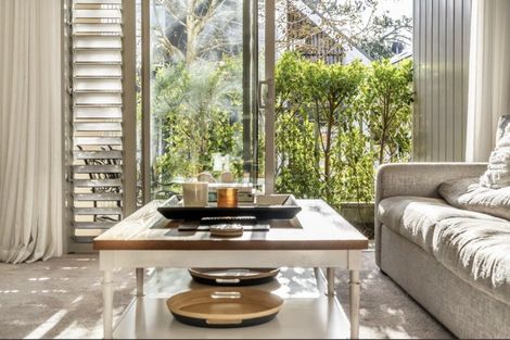 Photo of property in 11/2 Warrant Officer Lane, Hobsonville, Auckland, 0616