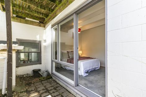 Photo of property in Sherwood Mews, 28h Bidwill Street, Mount Cook, Wellington, 6021