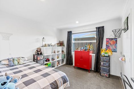 Photo of property in 17 Forbes Road, Foxton Beach, Foxton, 4815