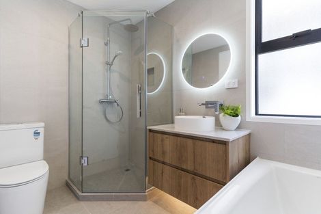 Photo of property in 16a Killarney Street, Takapuna, 0622