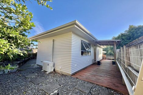 Photo of property in 67 Priestley Drive, Bucklands Beach, Auckland, 2014