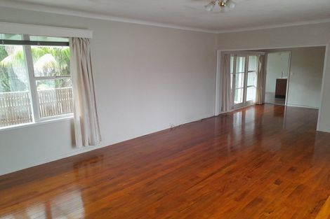 Photo of property in 35 Holland Road, Hillcrest, Auckland, 0627