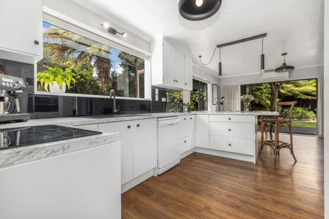 Photo of property in 54 Highbury Drive, Levin, 5510