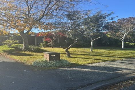 Photo of property in 34 Regency Crescent, Redwood, Christchurch, 8051