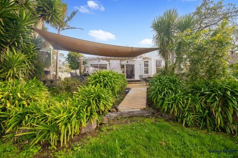 Photo of property in 90 Clark And Denize Road, Pukekawa, Tuakau, 2696