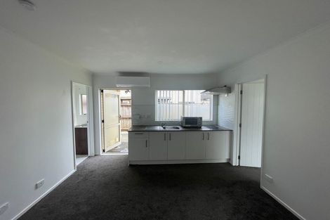Photo of property in 9 Cambrian Crescent, Flat Bush, Auckland, 2016