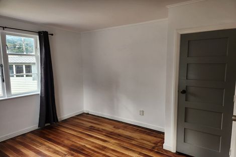 Photo of property in 36 Harris Street, Naenae, Lower Hutt, 5011