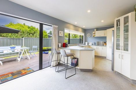 Photo of property in 2/25 Margaret Avenue, Havelock North, 4130