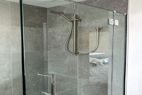 Photo of property in 2/6 Manning Place, Woolston, Christchurch, 8023