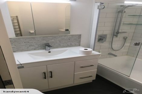 Photo of property in Luxford Villas, 115/72u Herald Street, Berhampore, Wellington, 6023