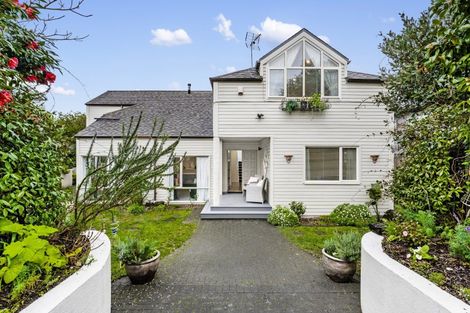 Photo of property in 1b Adrienne Place, Onehunga, Auckland, 1061