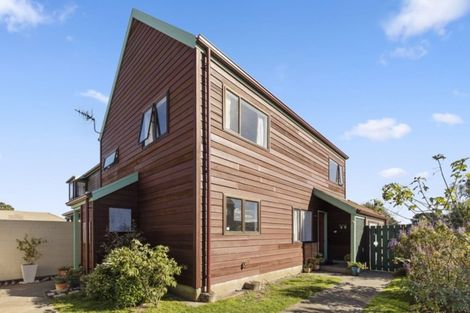 Photo of property in 17-u12 Randwick Crescent, Moera, Lower Hutt, 5010