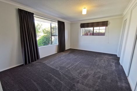 Photo of property in 72 Sabys Road, Halswell, Christchurch, 8025
