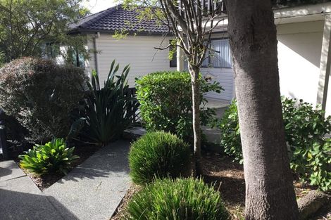 Photo of property in 8c Schnapper Rock Road, Schnapper Rock, Auckland, 0632