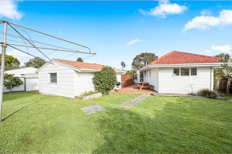 Photo of property in 40 Hindmarsh Street, Henderson, Auckland, 0612