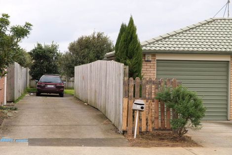 Photo of property in 15 Langiola Drive, Favona, Auckland, 2024