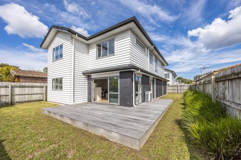 Photo of property in 61b Margan Avenue, New Lynn, Auckland, 0600