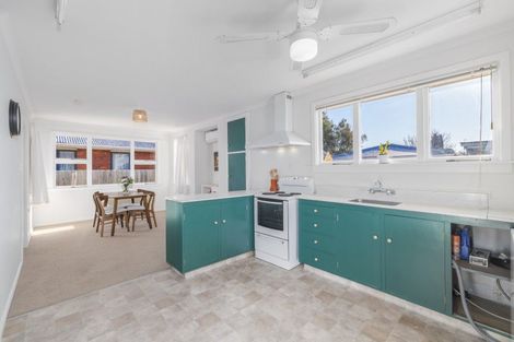 Photo of property in 29 Bickerton Street, Wainoni, Christchurch, 8061