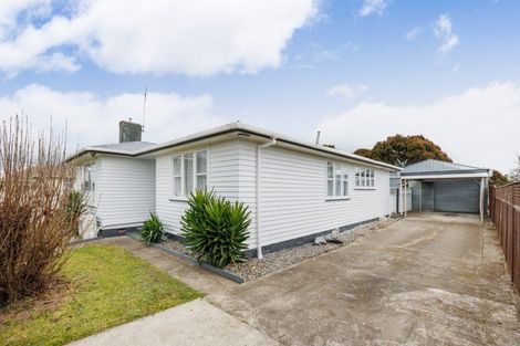 Photo of property in 35 Wilson Crescent, Highbury, Palmerston North, 4412