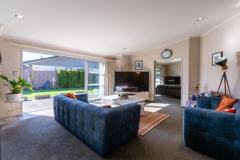 Photo of property in 132 Guy Street, Dannevirke, 4930