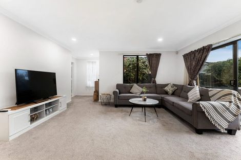 Photo of property in 6 Clover Drive, Henderson, Auckland, 0610
