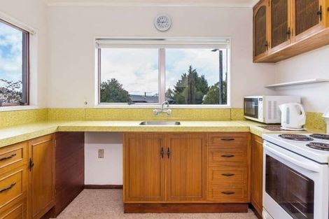 Photo of property in 15 Hilden Place, Hilltop, Taupo, 3330