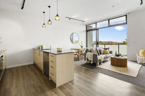 Photo of property in 17/4161 Great North Road, Glen Eden, Auckland, 0602