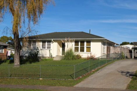 Photo of property in 19 Mcnaughton Avenue, Mangere East, Auckland, 2024