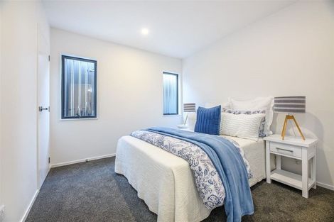 Photo of property in 4/19 Kingdale Road, Henderson, Auckland, 0610