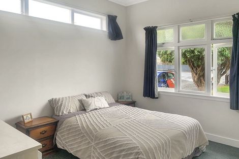 Photo of property in 16 Dublin Street, Dannevirke, 4930