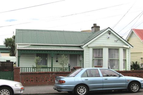 Photo of property in 27 Donald Mclean Street, Newtown, Wellington, 6021