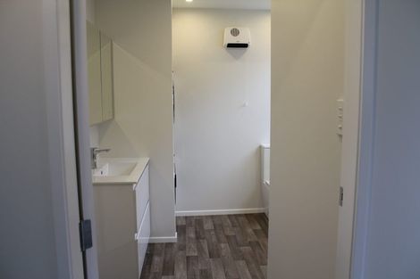 Photo of property in 5 Wha Street, Lyall Bay, Wellington, 6022