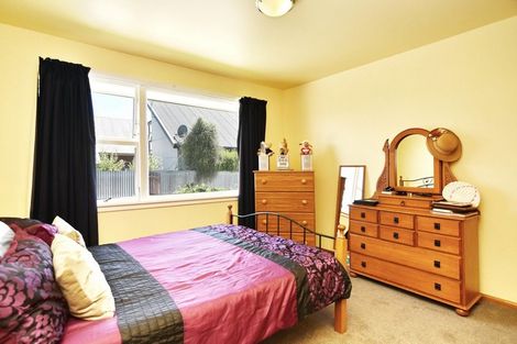 Photo of property in 3/1012 Colombo Street, St Albans, Christchurch, 8014