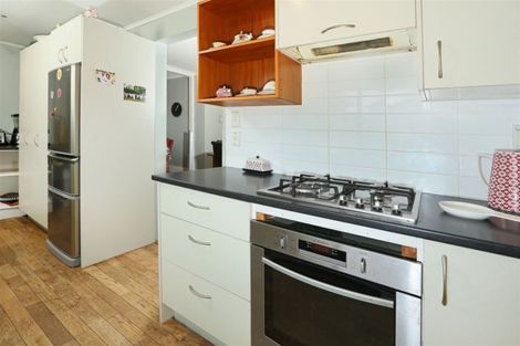 Photo of property in 249a Great North Road, Henderson, Auckland, 0612