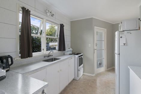 Photo of property in 14 Highbury Drive, Levin, 5510
