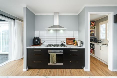 Photo of property in 2 Oldfield Lane, Marton, 4710