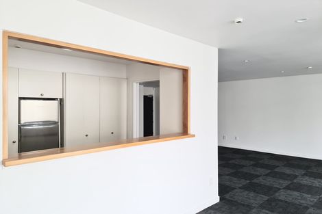 Photo of property in St James Courts, 3/77 Gloucester Street, Christchurch Central, Christchurch, 8013