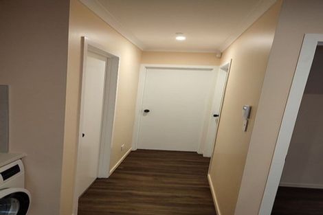 Photo of property in 111b Colwill Road, Massey, Auckland, 0614