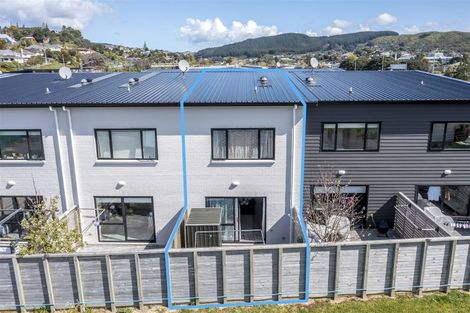 Photo of property in 19/9u Surrey Street, Tawa, Wellington, 5028