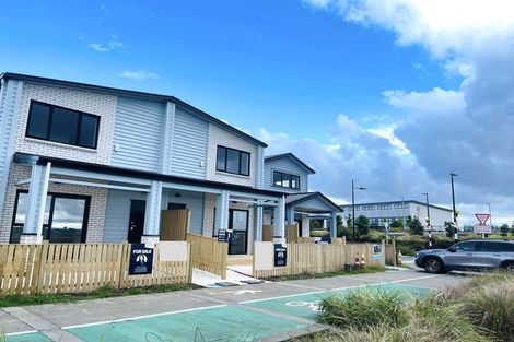 Photo of property in 44 Auranga Drive, Karaka, 2113