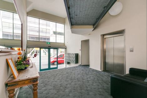 Photo of property in Metro Apartments, 18/220u Thorndon Quay, Pipitea, Wellington, 6011