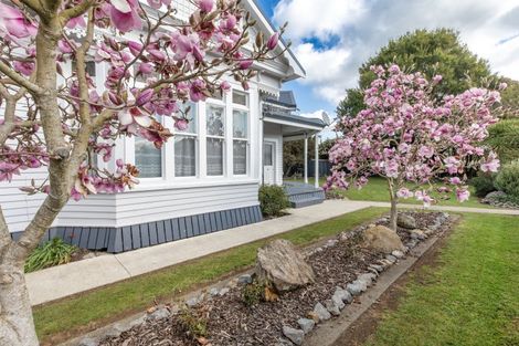 Photo of property in 2 Manila Street, Dannevirke, 4930