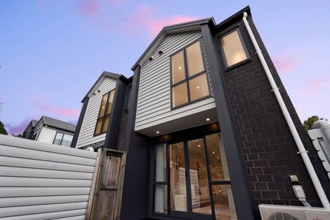 Photo of property in 60d Seymour Road, Sunnyvale, Auckland, 0612